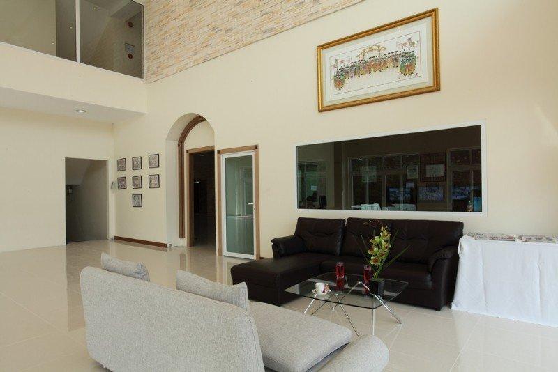 Emerald Palace Aparthotel Pattaya Ngoại thất bức ảnh